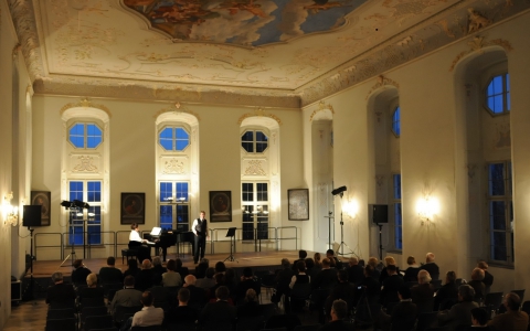 Liederabend im Barocksaal Tegernsee am 16.2.2010